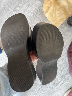 Women’s slipper shoes